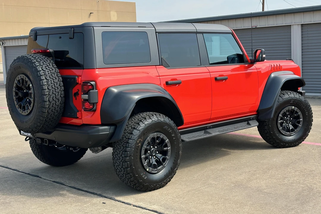 2022 Ford Bronco Raptor 6th Gen - Image 4 of 31