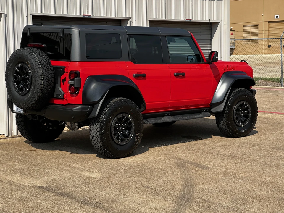 2022 Ford Bronco Raptor 6th Gen - Image 15 of 31