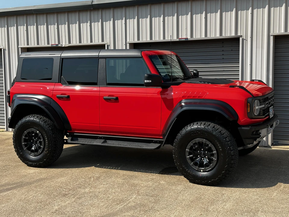 2022 Ford Bronco Raptor 6th Gen - Image 19 of 31