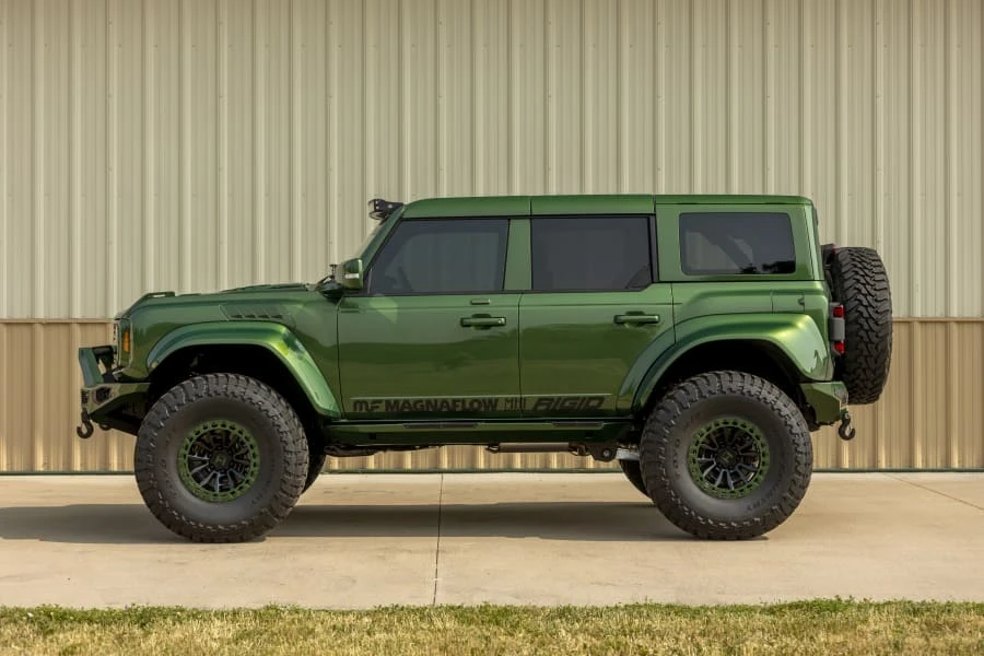 2022 Ford Bronco Raptor 6th Gen - Image 2 of 31