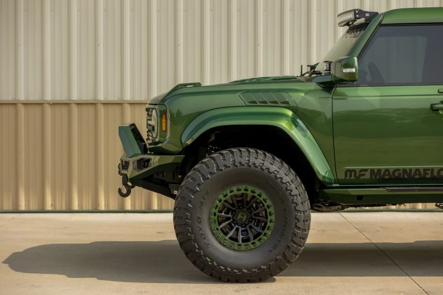 2022 Ford Bronco Raptor 6th Gen - Image 16 of 31