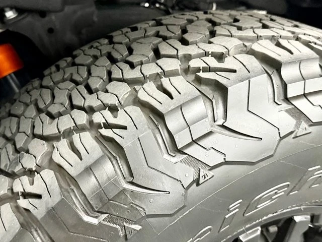 2022 Ford Bronco Raptor 6th Gen - Image 17 of 21