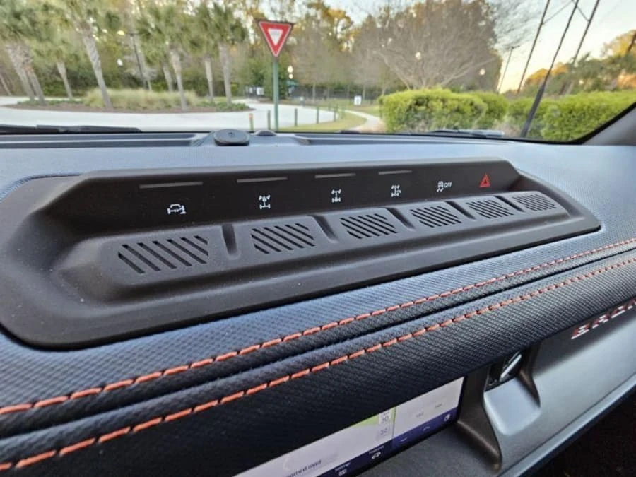 2022 Ford Bronco Raptor 6th Gen - Image 27 of 31