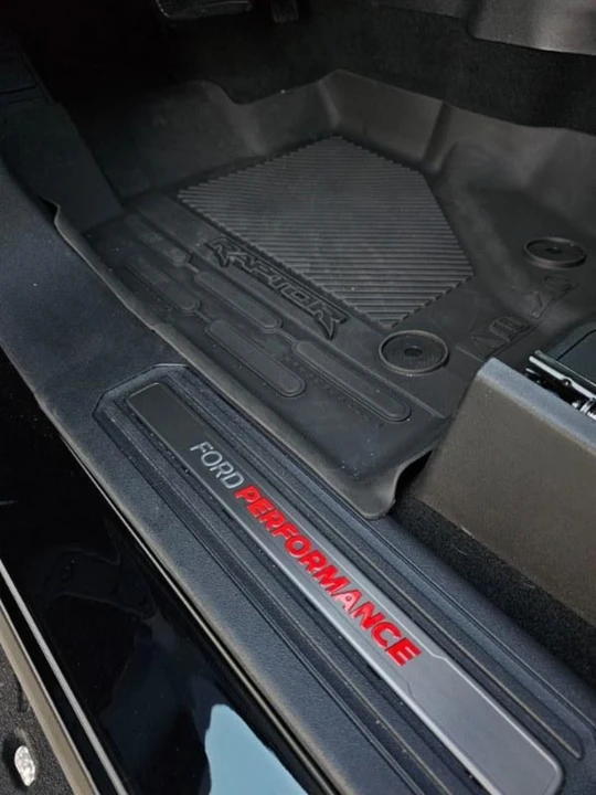 2022 Ford Bronco Raptor 6th Gen - Image 19 of 31