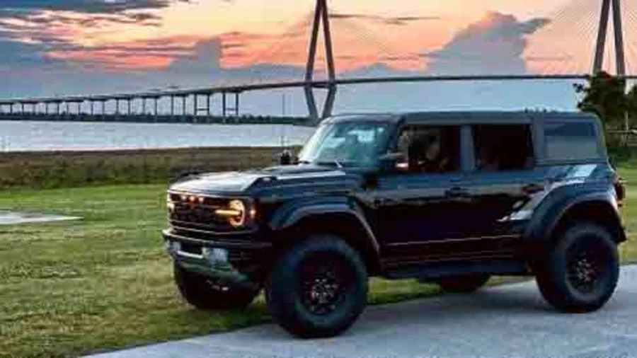 2022 Ford Bronco Raptor 6th Gen - Image 7 of 31