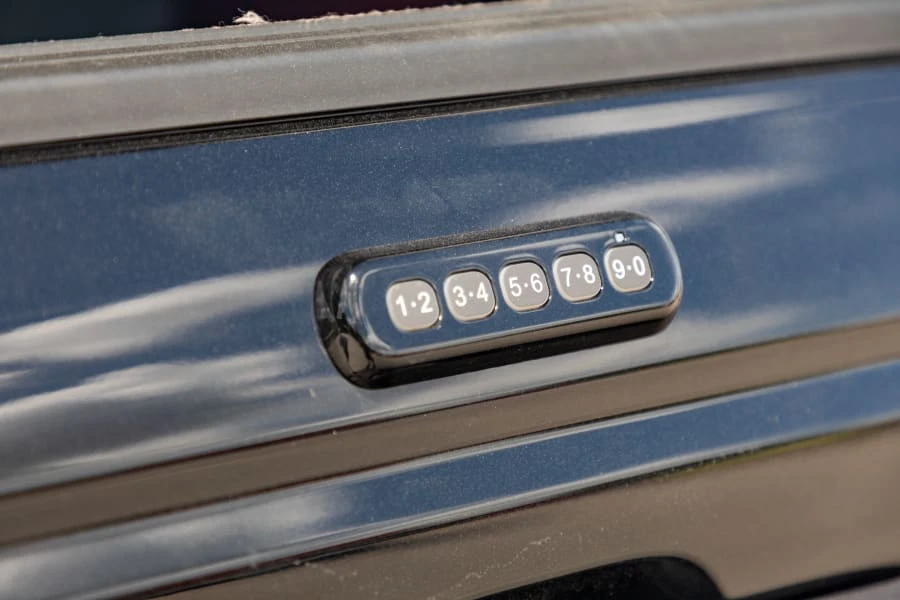 2022 Ford Bronco Raptor 6th Gen - Image 10 of 21