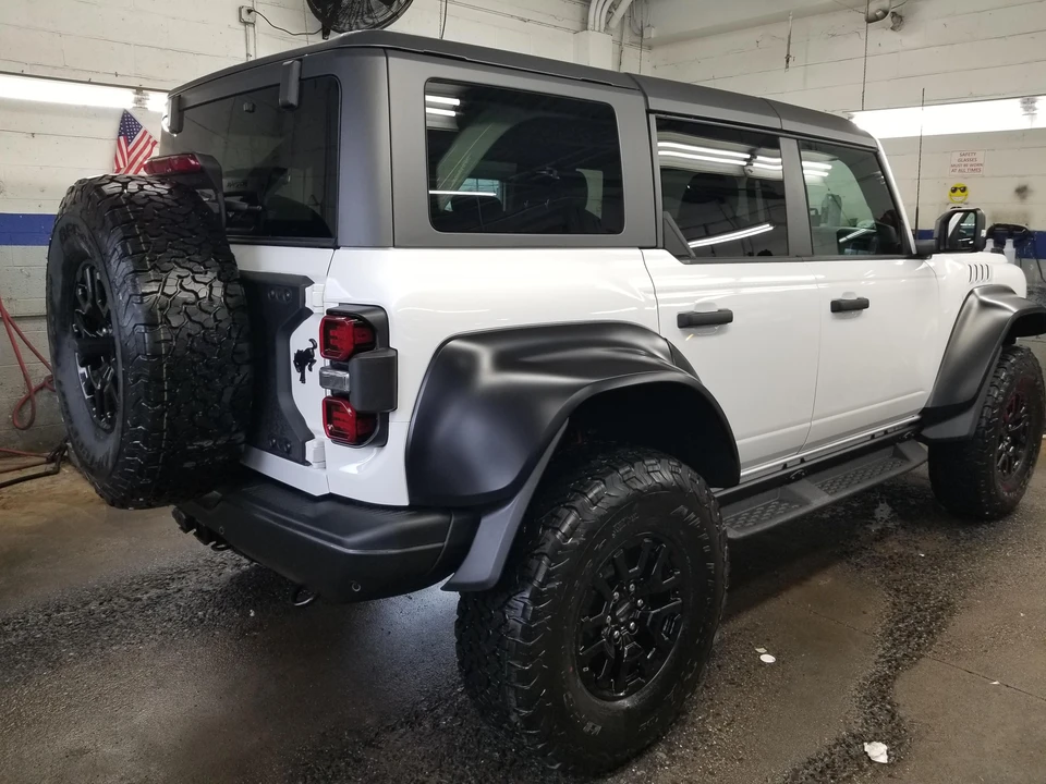 2022 Ford Bronco Raptor 6th Gen - Image 12 of 31
