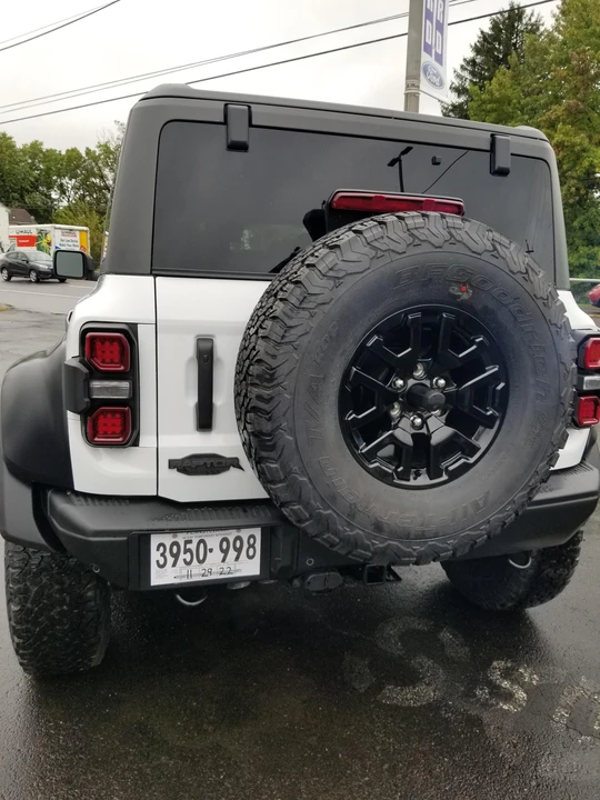 2022 Ford Bronco Raptor 6th Gen - Image 25 of 31
