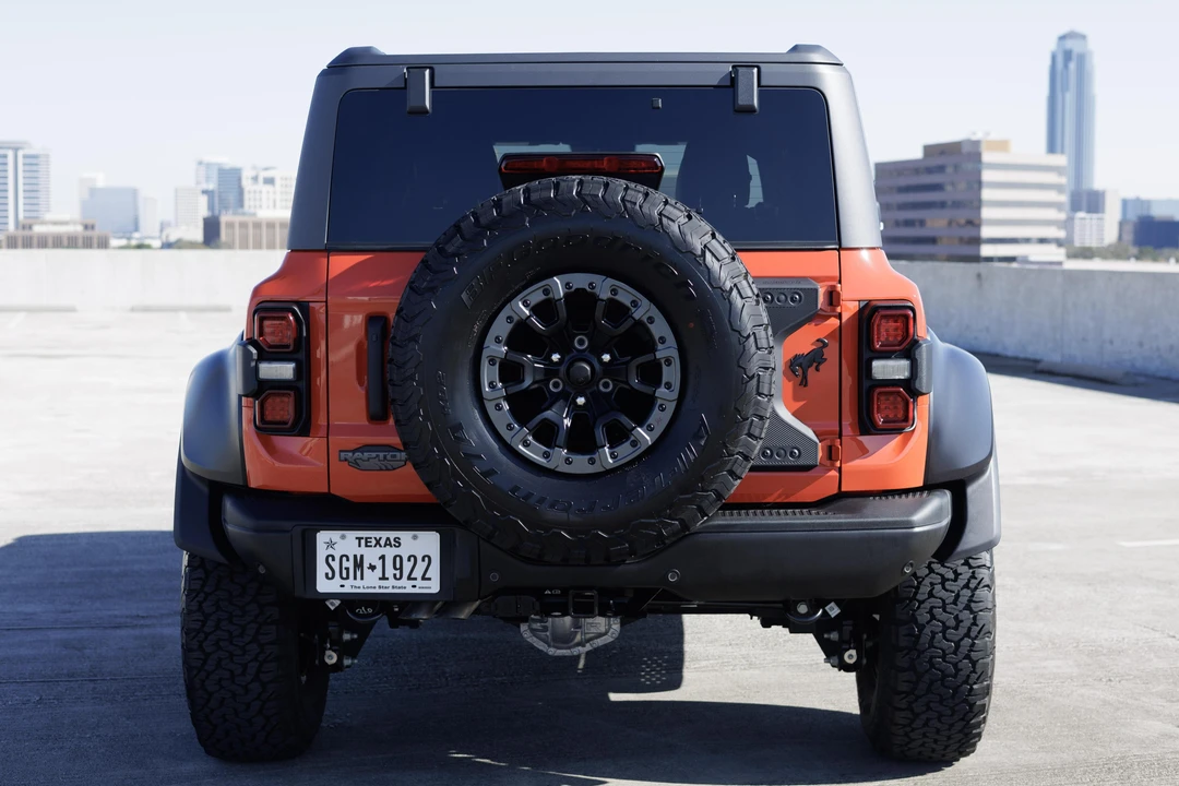 2022 Ford Bronco Raptor 6th Gen - Image 5 of 31