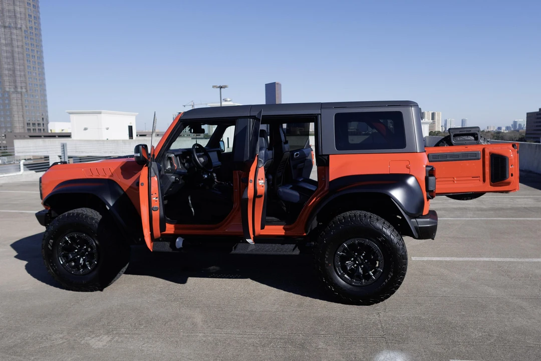 2022 Ford Bronco Raptor 6th Gen - Image 20 of 31