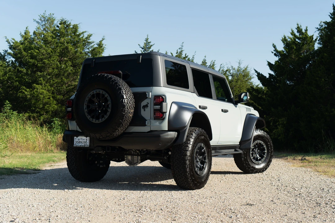 2022 Ford Bronco Raptor 6th Gen - Image 11 of 31