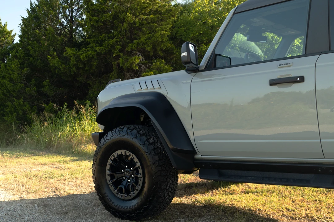 2022 Ford Bronco Raptor 6th Gen - Image 23 of 31