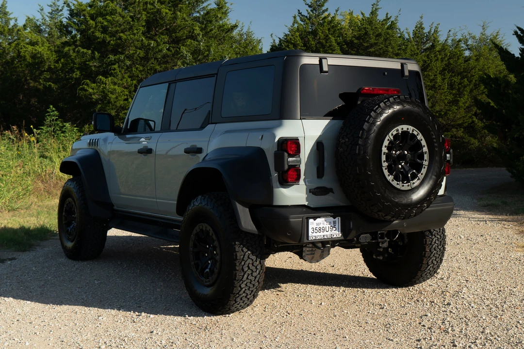 2022 Ford Bronco Raptor 6th Gen - Image 9 of 31