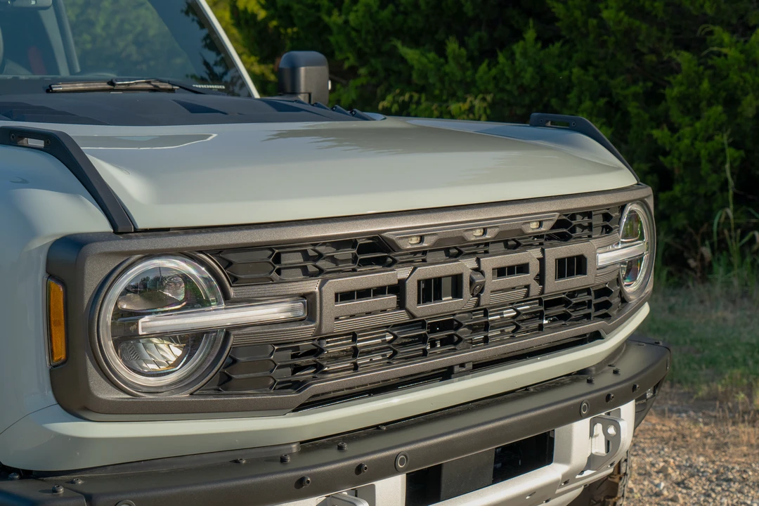 2022 Ford Bronco Raptor 6th Gen - Image 16 of 31