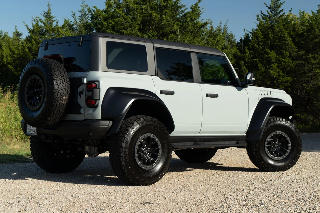 2022 Ford Bronco Raptor 6th Gen - Image 4 of 31