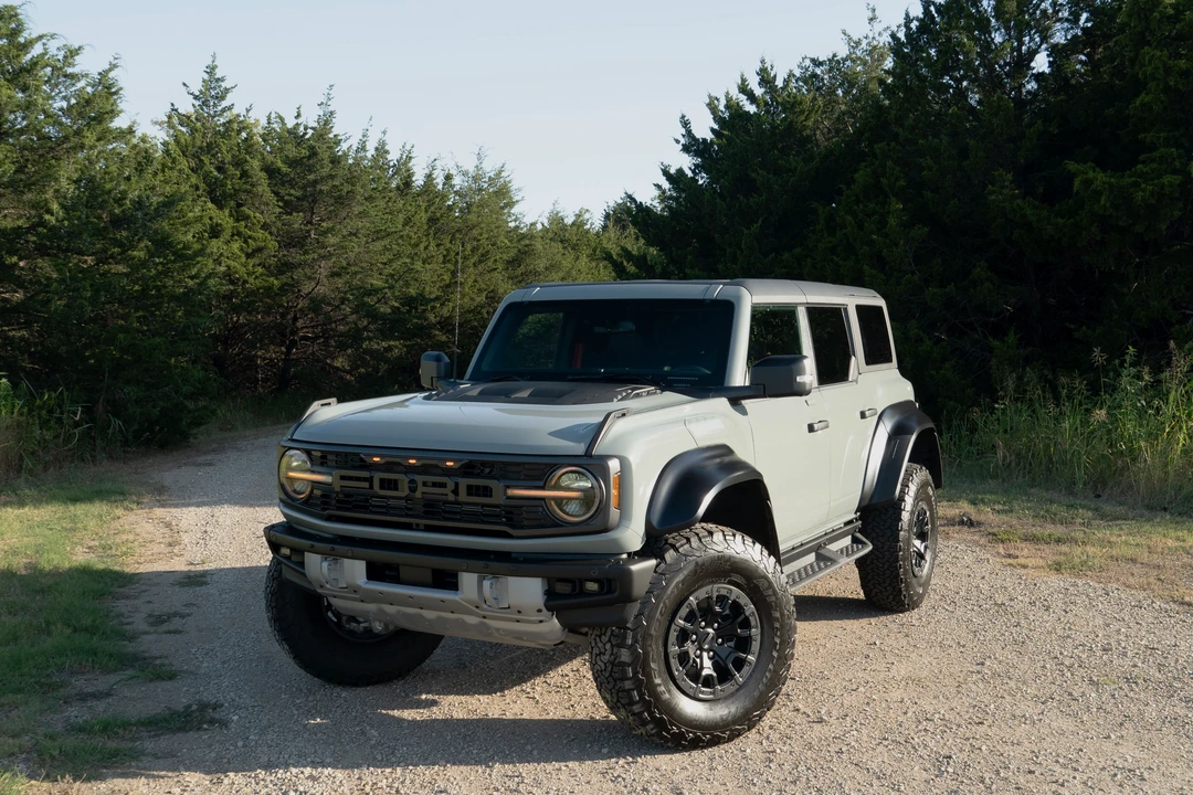 2022 Ford Bronco Raptor 6th Gen - Image 7 of 31