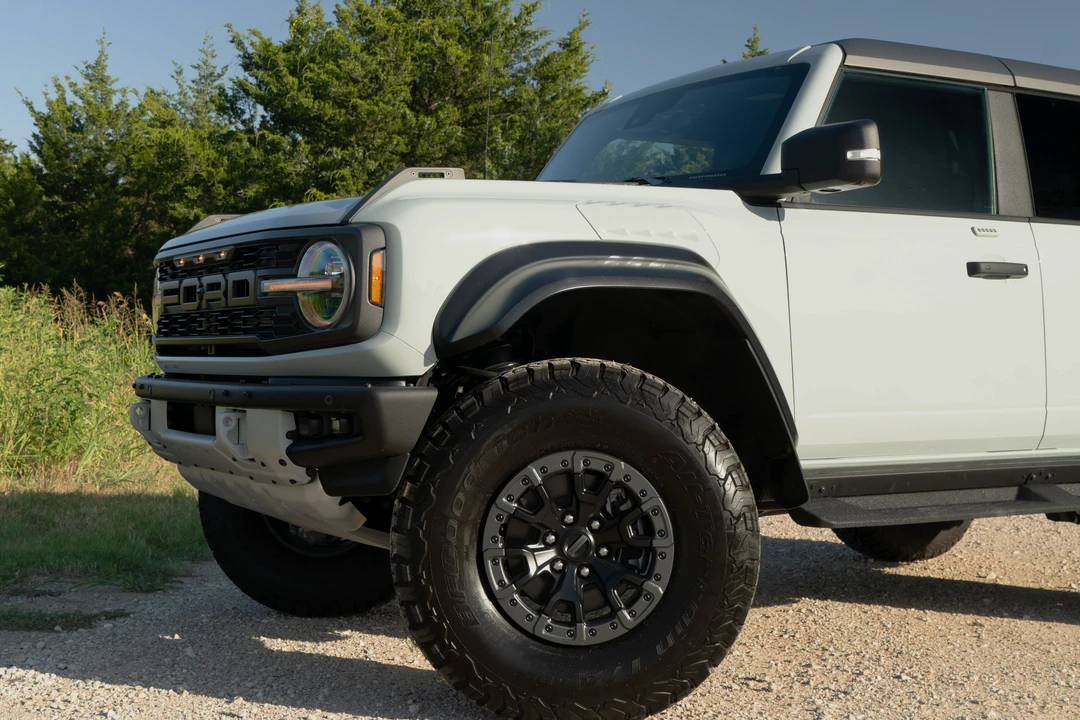 2022 Ford Bronco Raptor 6th Gen - Image 21 of 31