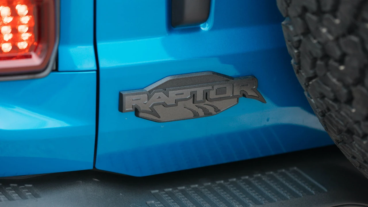 2022 Ford Bronco Raptor 6th Gen - Image 14 of 31