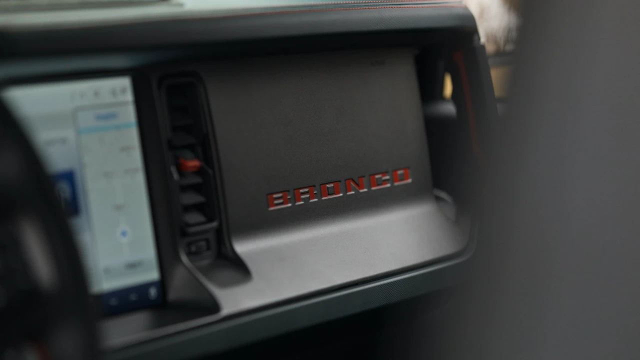 2022 Ford Bronco Raptor 6th Gen - Image 23 of 31