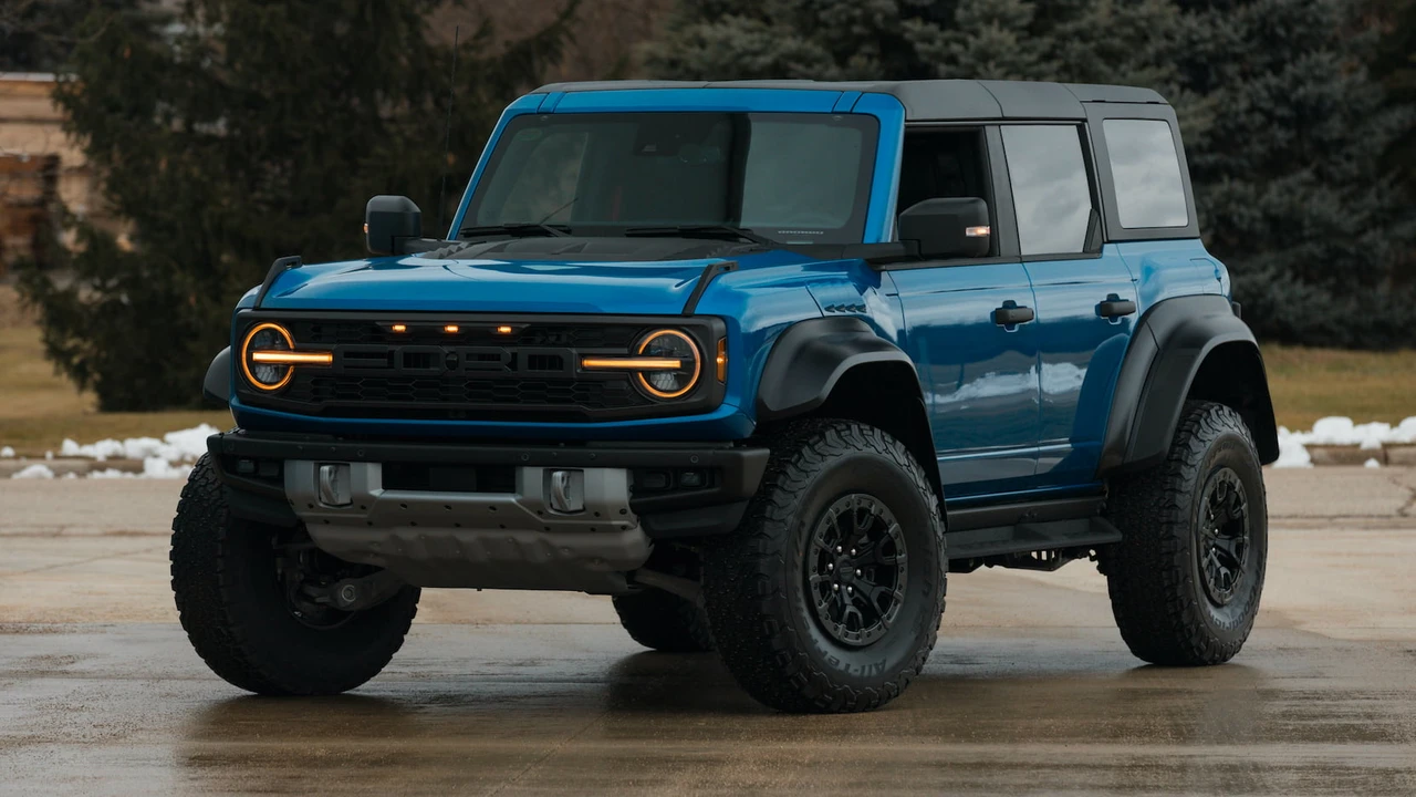 2022 Ford Bronco Raptor 6th Gen - Image 26 of 31