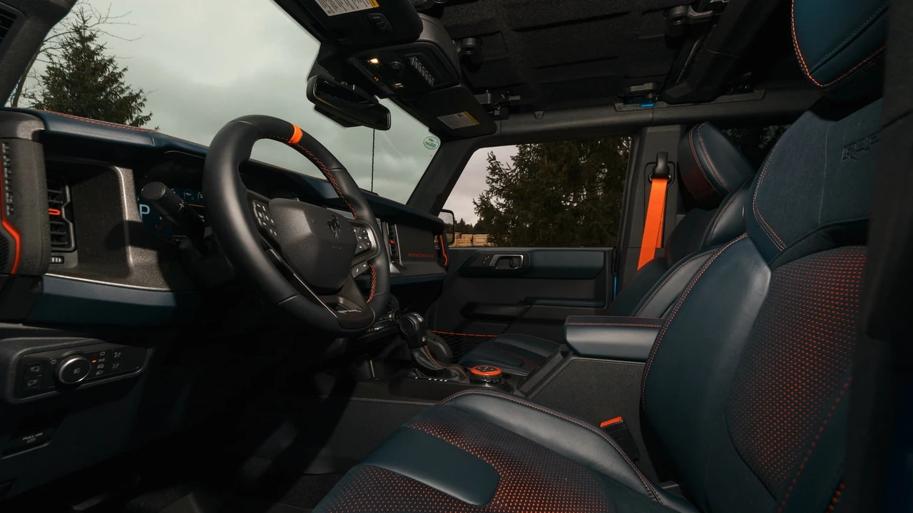 2022 Ford Bronco Raptor 6th Gen - Image 27 of 31