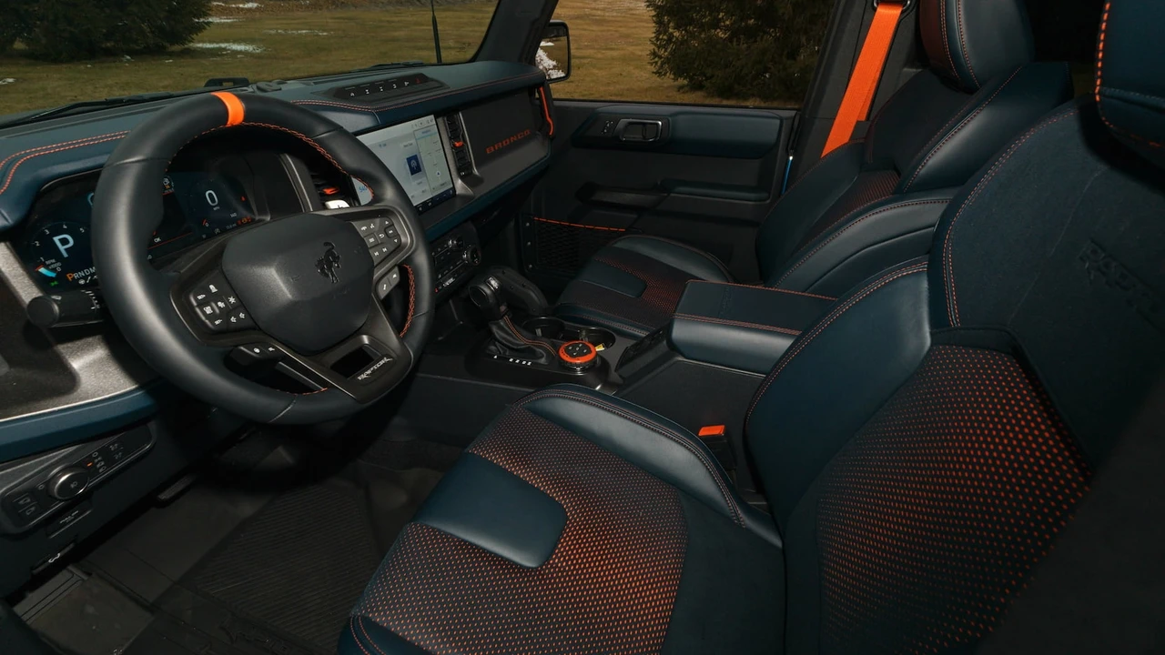 2022 Ford Bronco Raptor 6th Gen - Image 4 of 31