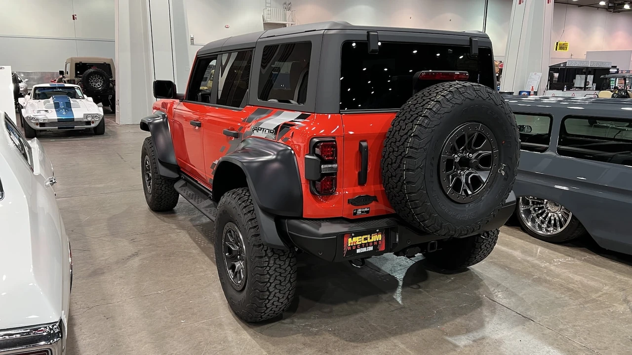2022 Ford Bronco Raptor 6th Gen - Image 3 of 12
