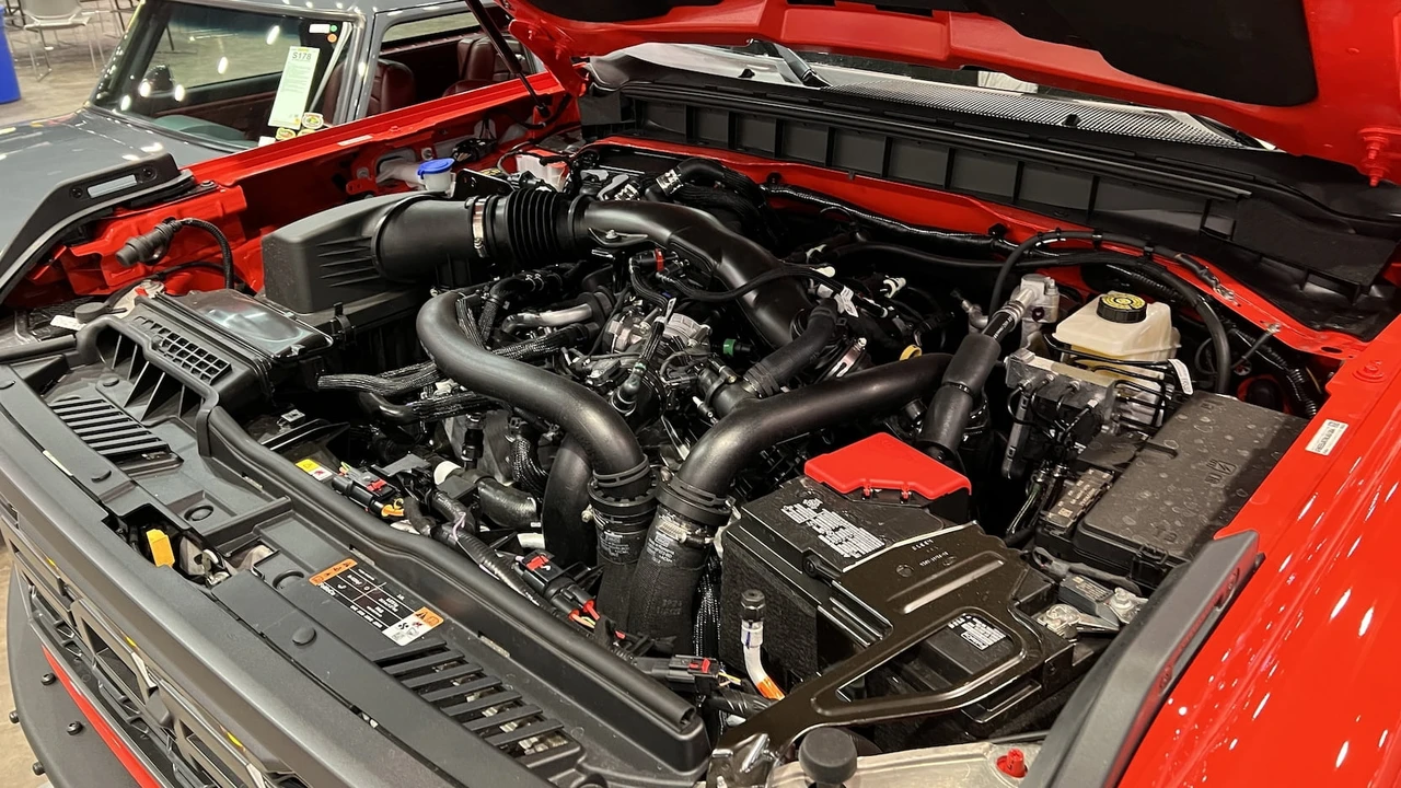 2022 Ford Bronco Raptor 6th Gen - Image 7 of 12