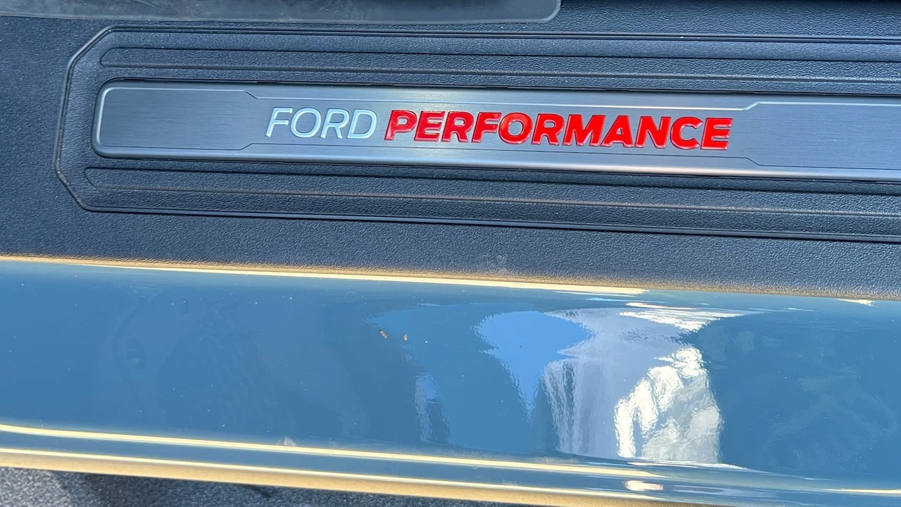 2022 Ford Bronco Raptor 6th Gen - Image 8 of 14