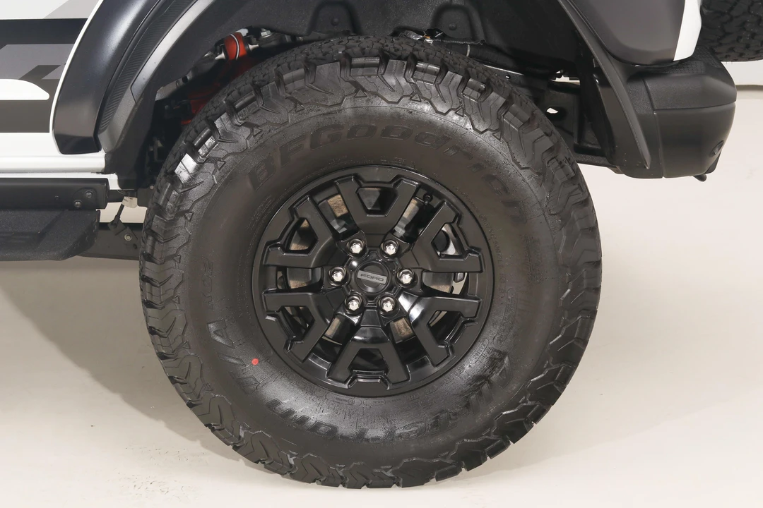 2022 Ford Bronco Raptor 6th Gen - Image 7 of 15