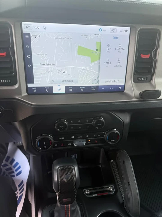 2022 Ford Bronco Raptor 6th Gen - Image 14 of 17