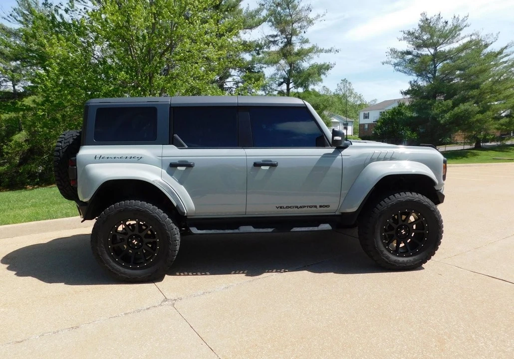 2022 Ford Bronco Raptor 6th Gen - Image 4 of 31