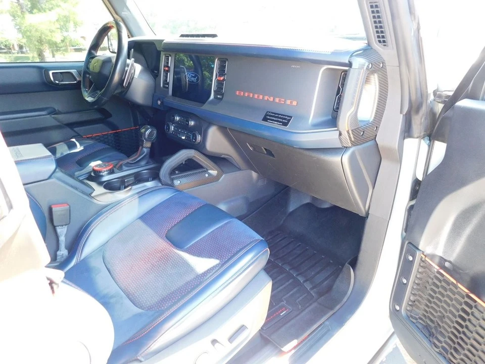 2022 Ford Bronco Raptor 6th Gen - Image 15 of 31