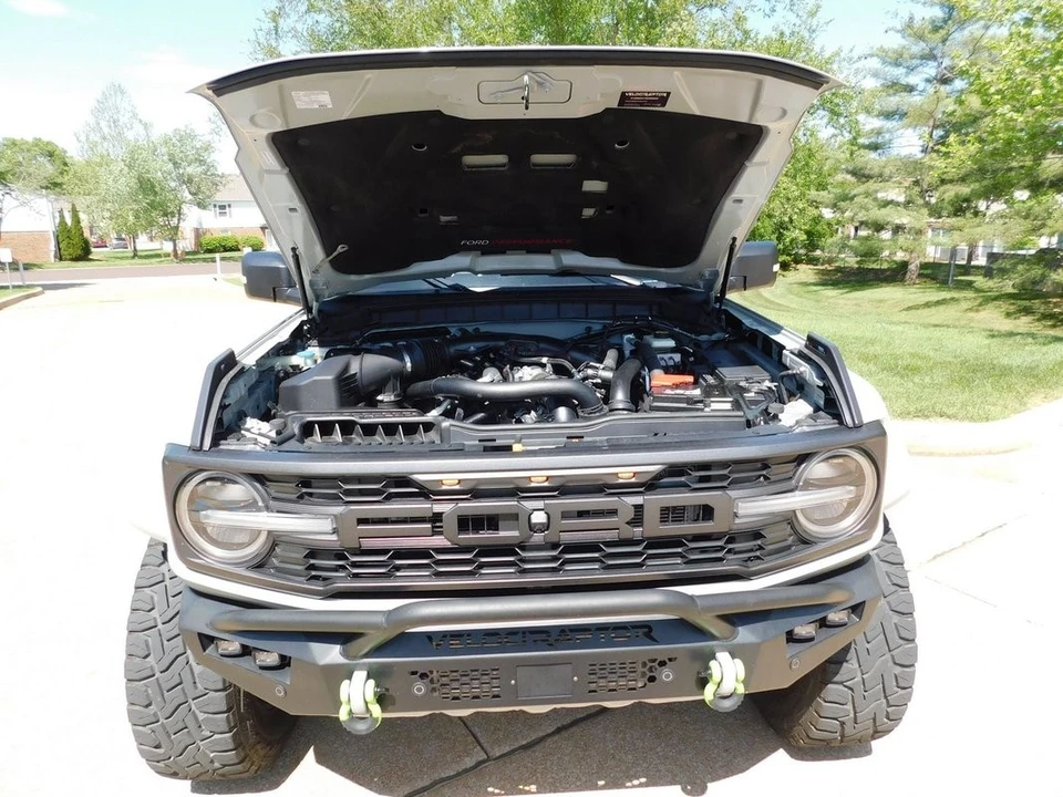 2022 Ford Bronco Raptor 6th Gen - Image 13 of 31