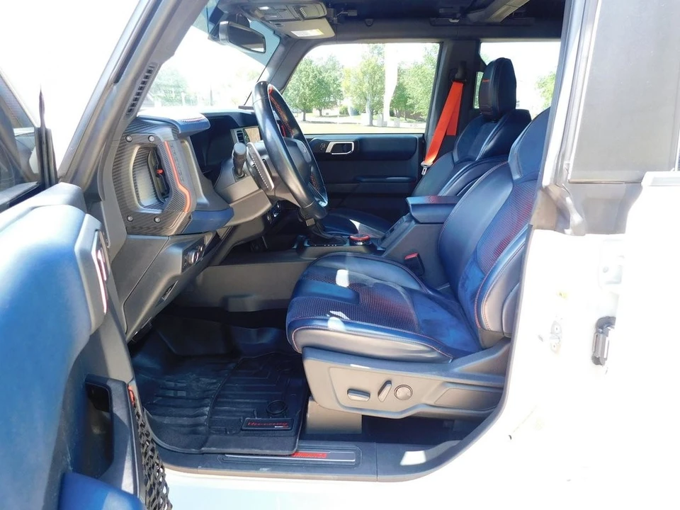 2022 Ford Bronco Raptor 6th Gen - Image 9 of 31