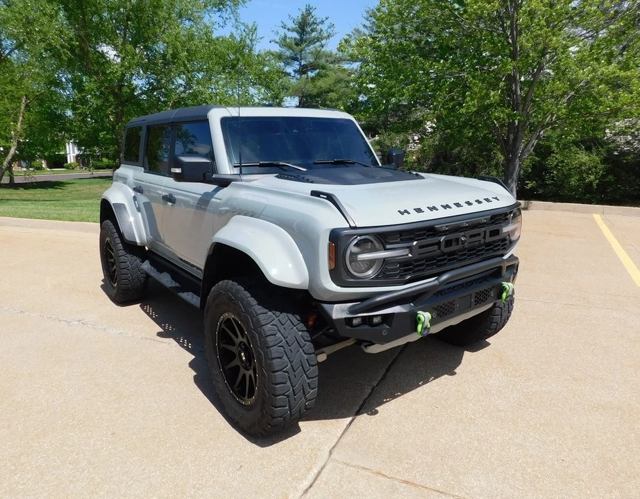 2022 Ford Bronco Raptor 6th Gen - Image 23 of 31