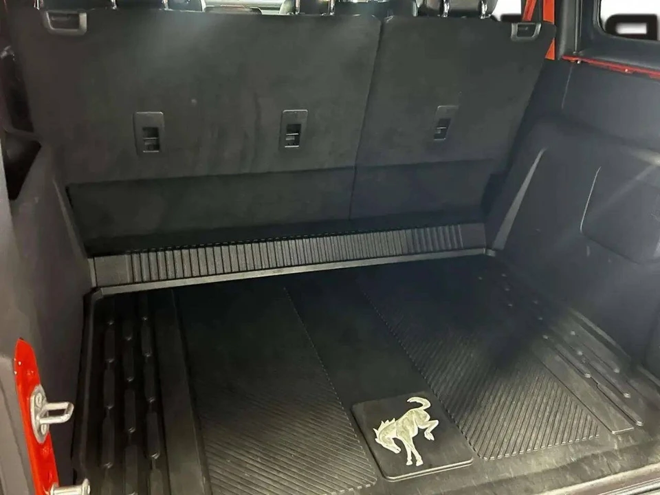 2022 Ford Bronco Raptor 6th Gen - Image 15 of 31