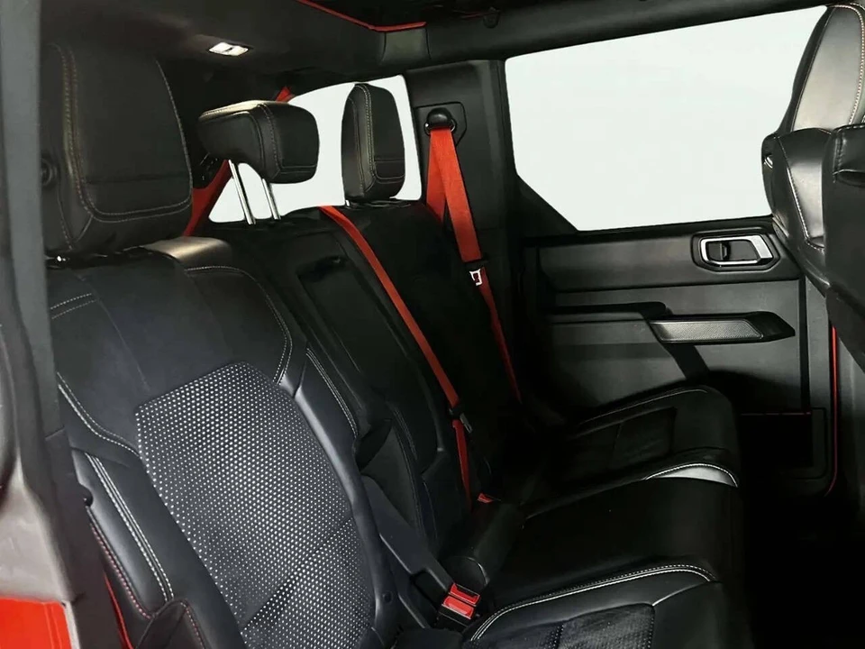 2022 Ford Bronco Raptor 6th Gen - Image 17 of 31