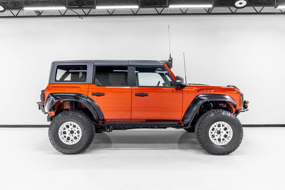 2022 Ford Bronco Raptor 6th Gen - Image 4 of 15