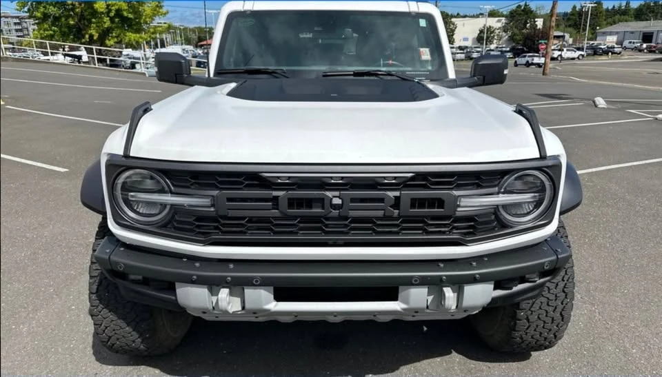 2022 Ford Bronco Raptor 6th Gen - Image 9 of 17