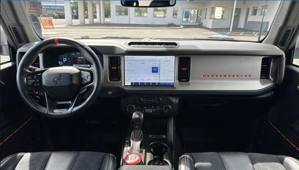 2022 Ford Bronco Raptor 6th Gen - Image 14 of 17