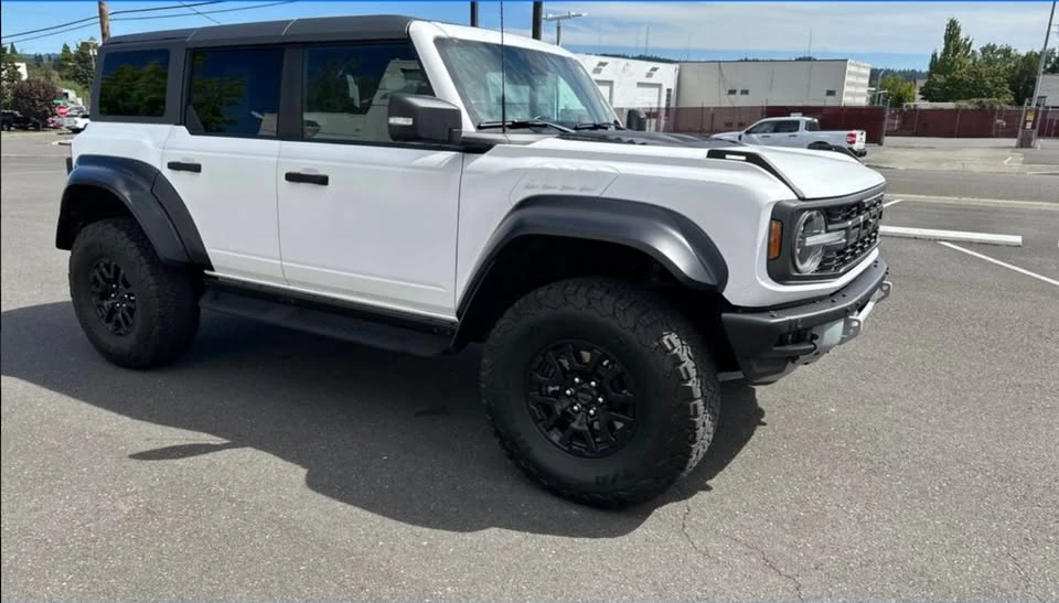 2022 Ford Bronco Raptor 6th Gen - Image 8 of 17