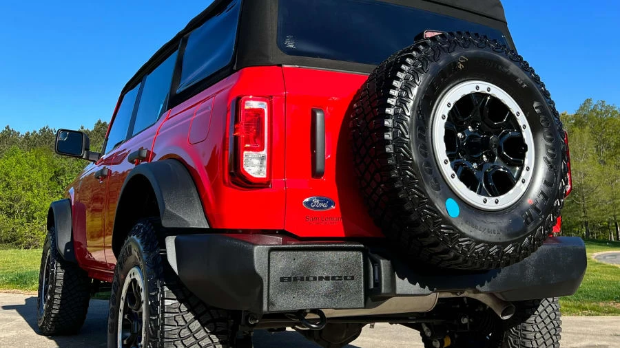 2022 Ford Bronco 6th Gen - Image 15 of 20