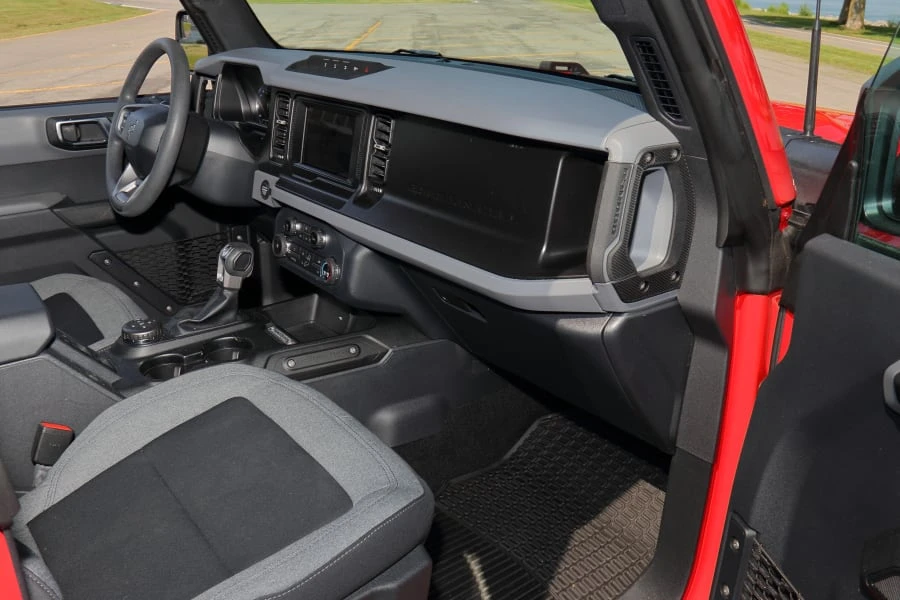 2022 Ford Bronco 6th Gen - Image 20 of 30