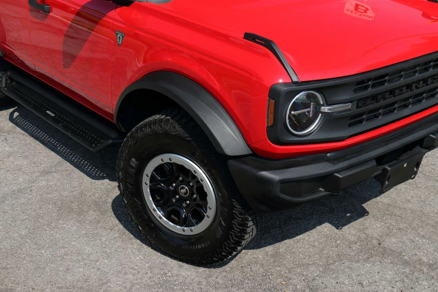 2022 Ford Bronco 6th Gen - Image 14 of 30
