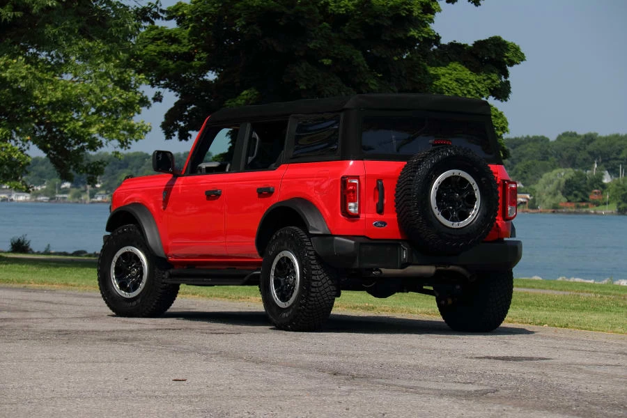 2022 Ford Bronco 6th Gen - Image 8 of 30