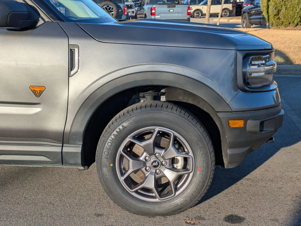 2022 Ford Bronco Sport - Image 11 of 12