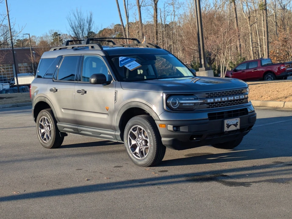 2022 Ford Bronco Sport - Image 2 of 12