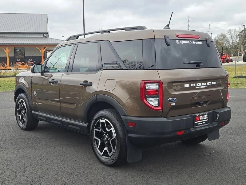 2022 Ford Bronco Sport - Image 4 of 12