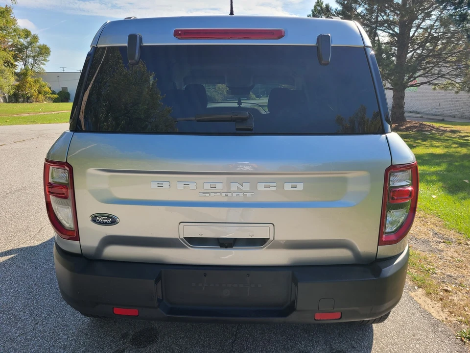 2022 Ford Bronco Sport - Image 4 of 21